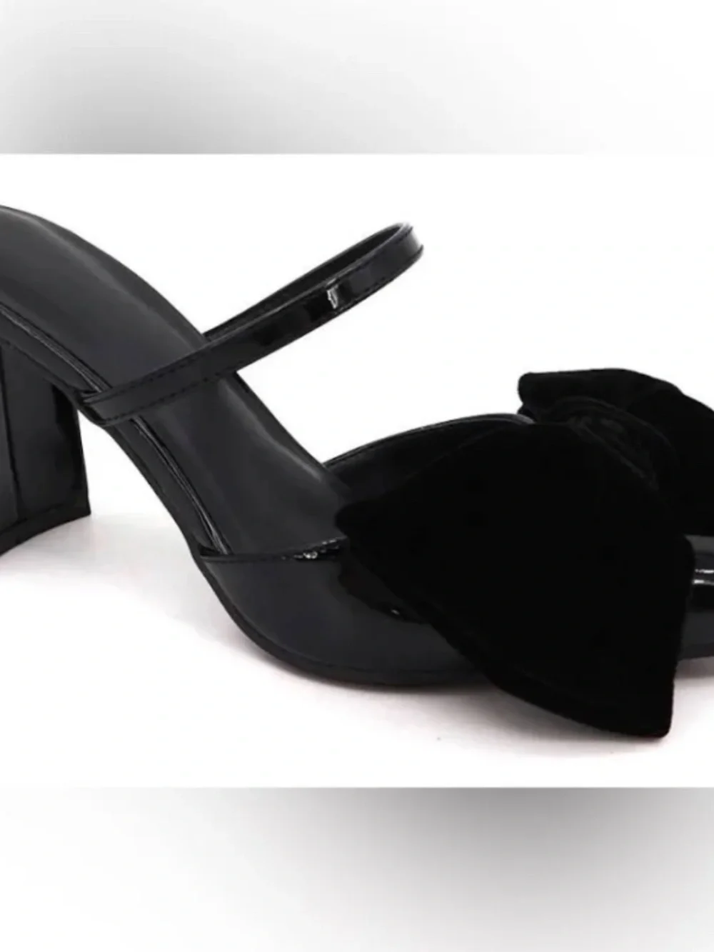 Bamboo Lucy Bow Heels NIB SZ 8.5